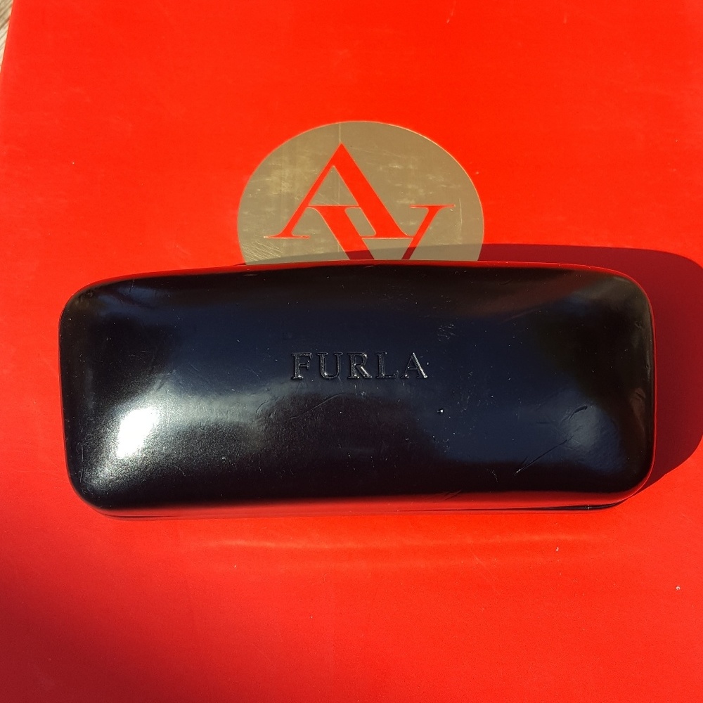 Furla glass case